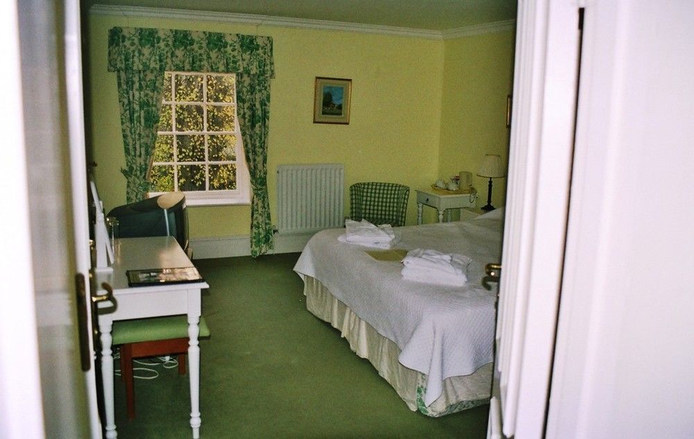 סיוויו Priory Bay Hotel מראה חיצוני תמונה